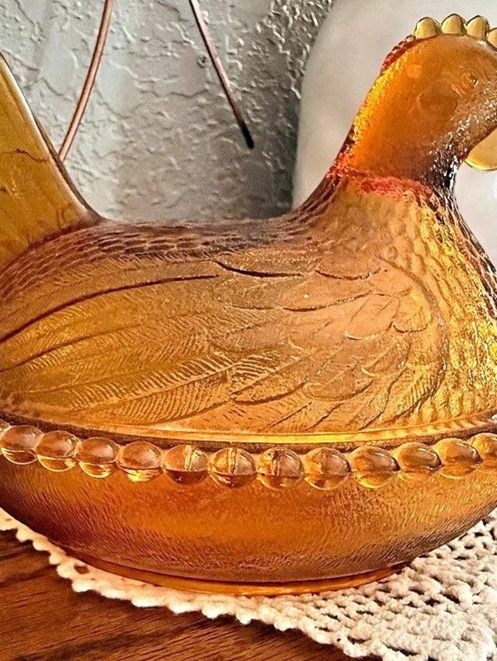 AUTHENTIC Indiana Glass Amber Hen on Nest 7" Covered Candy Dish. READ